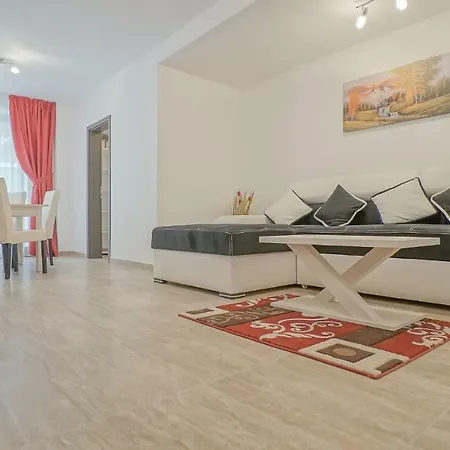 Cn2i Luxury Accommodation/dealul Morii9 Апартаменти