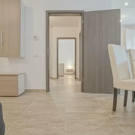 Cn2i Luxury Accommodation/dealul Morii9 Апартаменти *